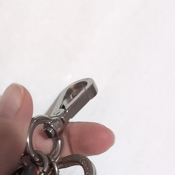 Calvin Klein Red Heart Key & Rhinestone Charm - Picture 2 of 3